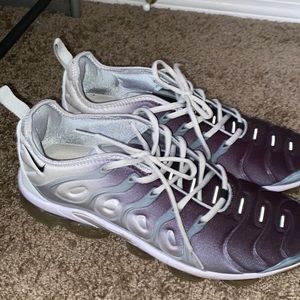 Grey and black Nike vapor max